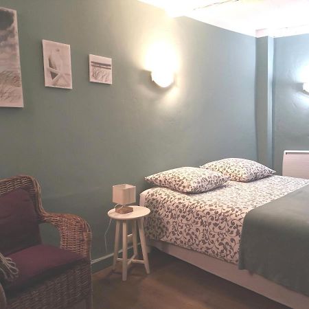 2 Bedrooms 2 Bathrooms Apartment In Old Αντίμπ Εξωτερικό φωτογραφία